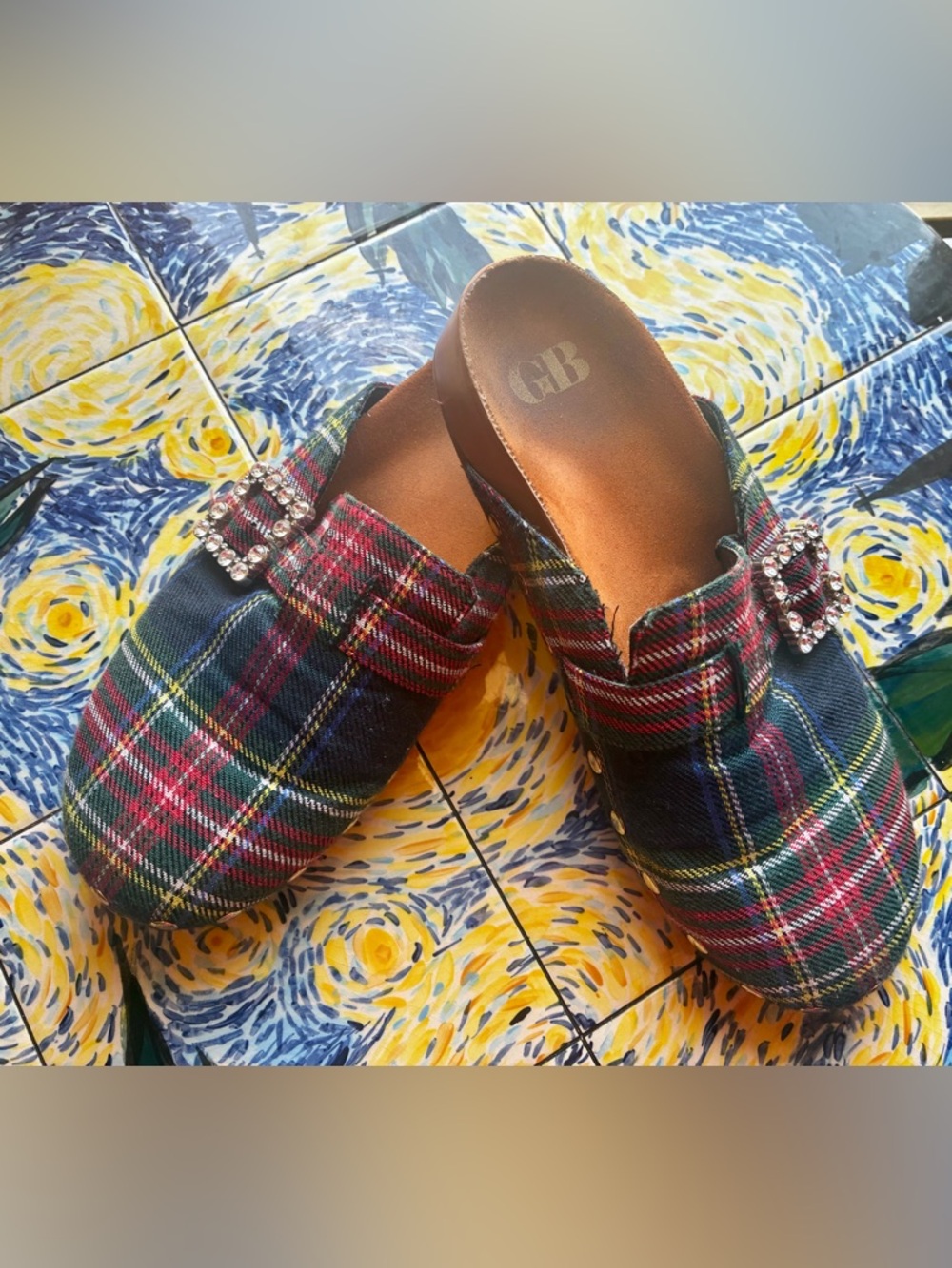 Plaid Clogs - Picture 2 of 3